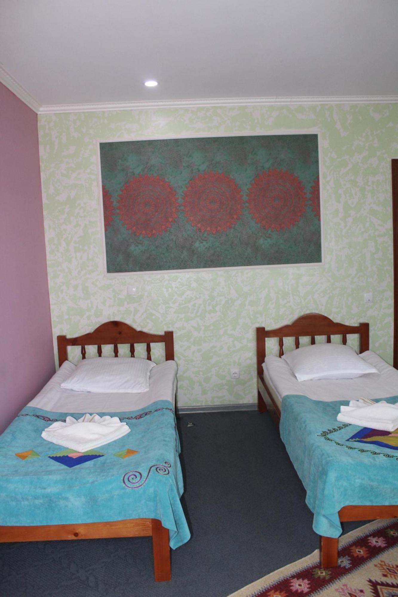 Guest House Emily Bokonbayevo Exterior foto